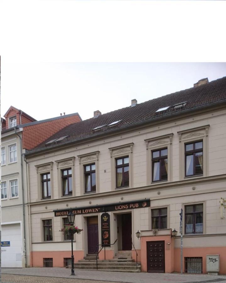 Hotel-Garni "Zum Loewen" Bad Freienwalde Exterior photo
